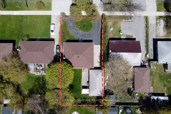 Main Floor Apartment-438 Third Line, Oakville, ON, L6L 4A5 - 14