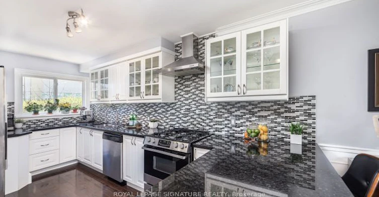 Main Floor Apartment-438 Third Line, Oakville, ON, L6L 4A5 - 6