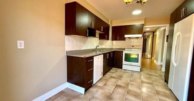 3 Dorking Drive, Brampton, ON, L6Z 3R2 - 6