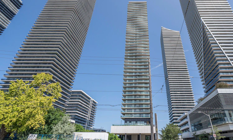 1904-33 Shore Breeze Drive