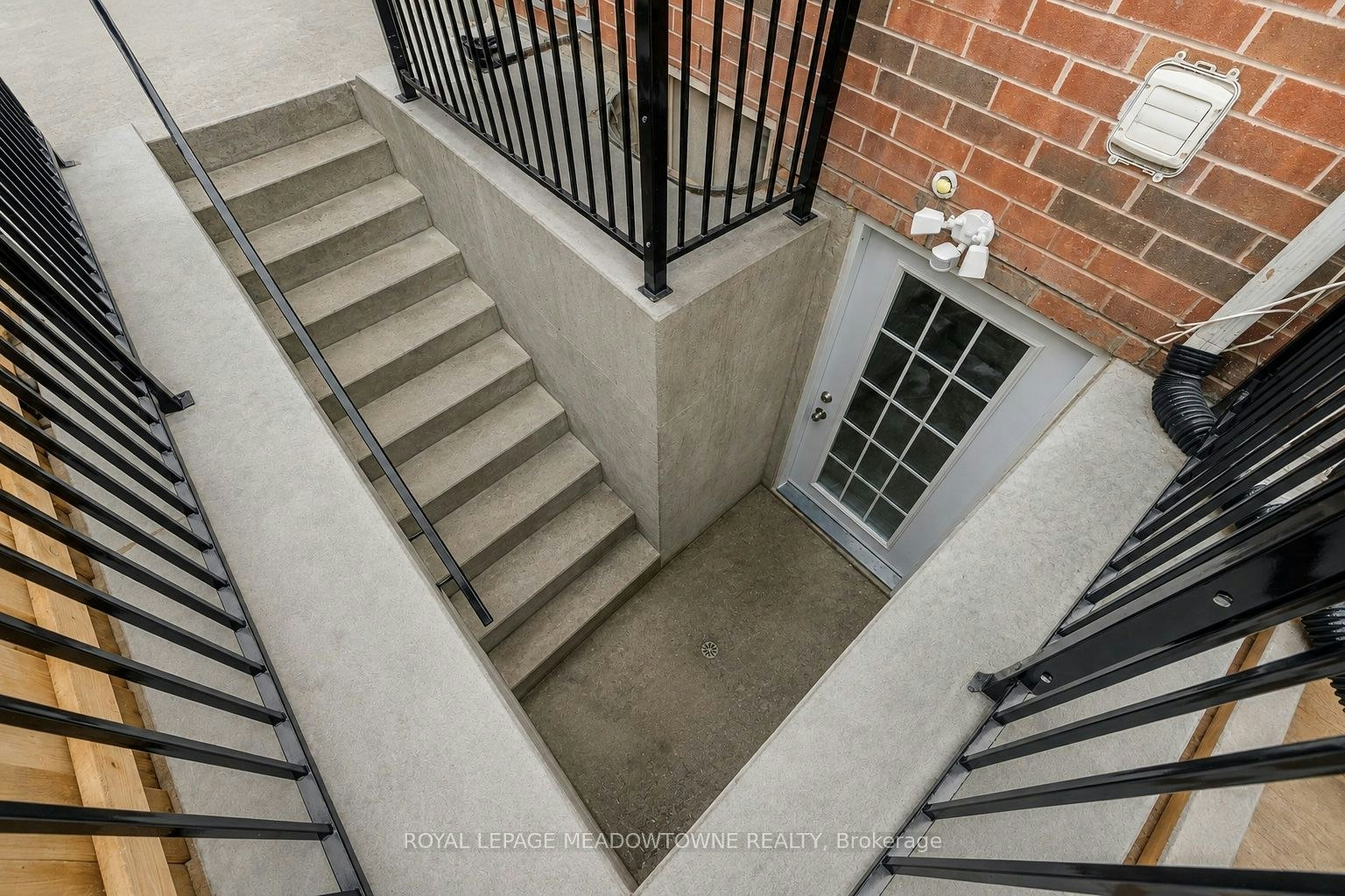 Bsmt-1603 Hume Way, Milton, ON, L9T 6A4 - 3
