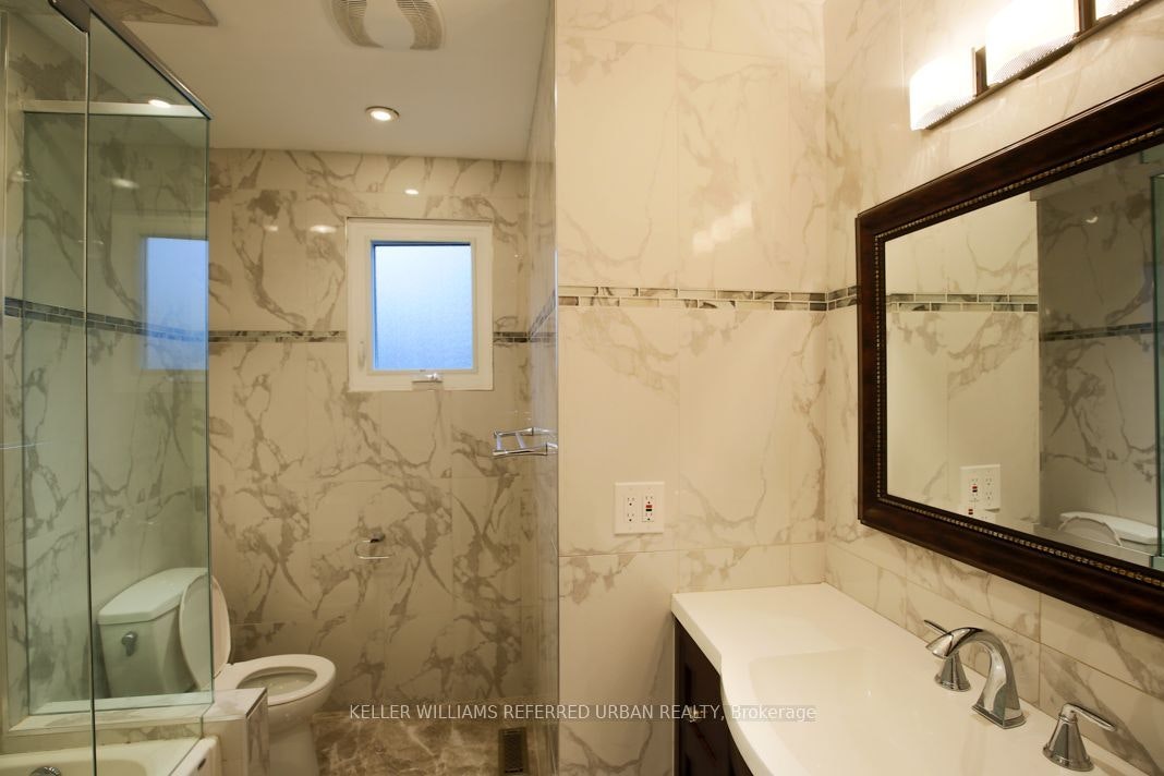 2255 Urwin Crescent, Oakville, ON, L6L 2T3 - 7