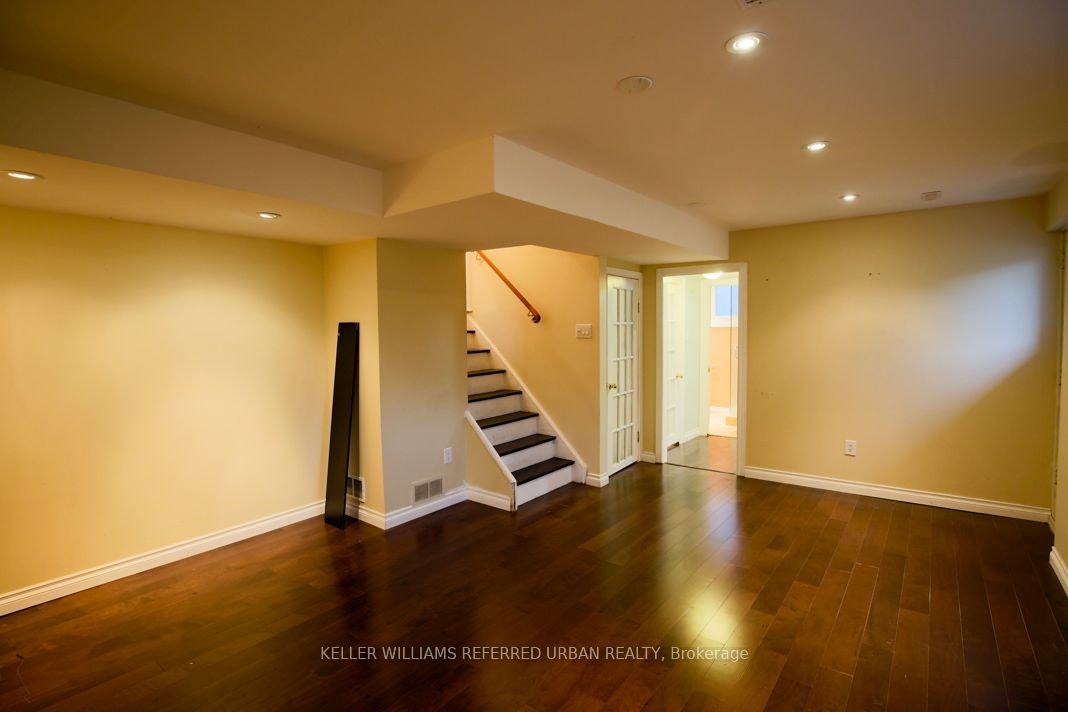 2255 Urwin Crescent, Oakville, ON, L6L 2T3 - 9