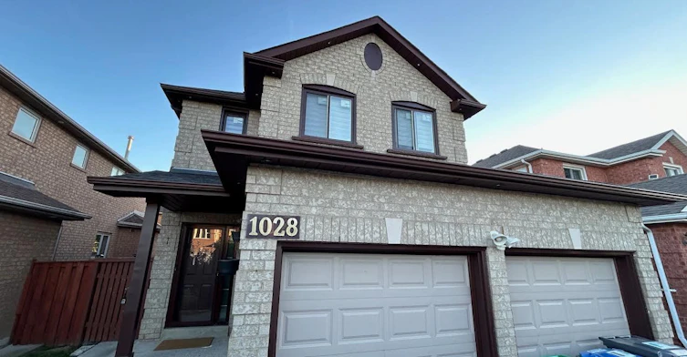 Bsmt-1028 Fernandez Drive, Mississauga, ON, L5V 1W9