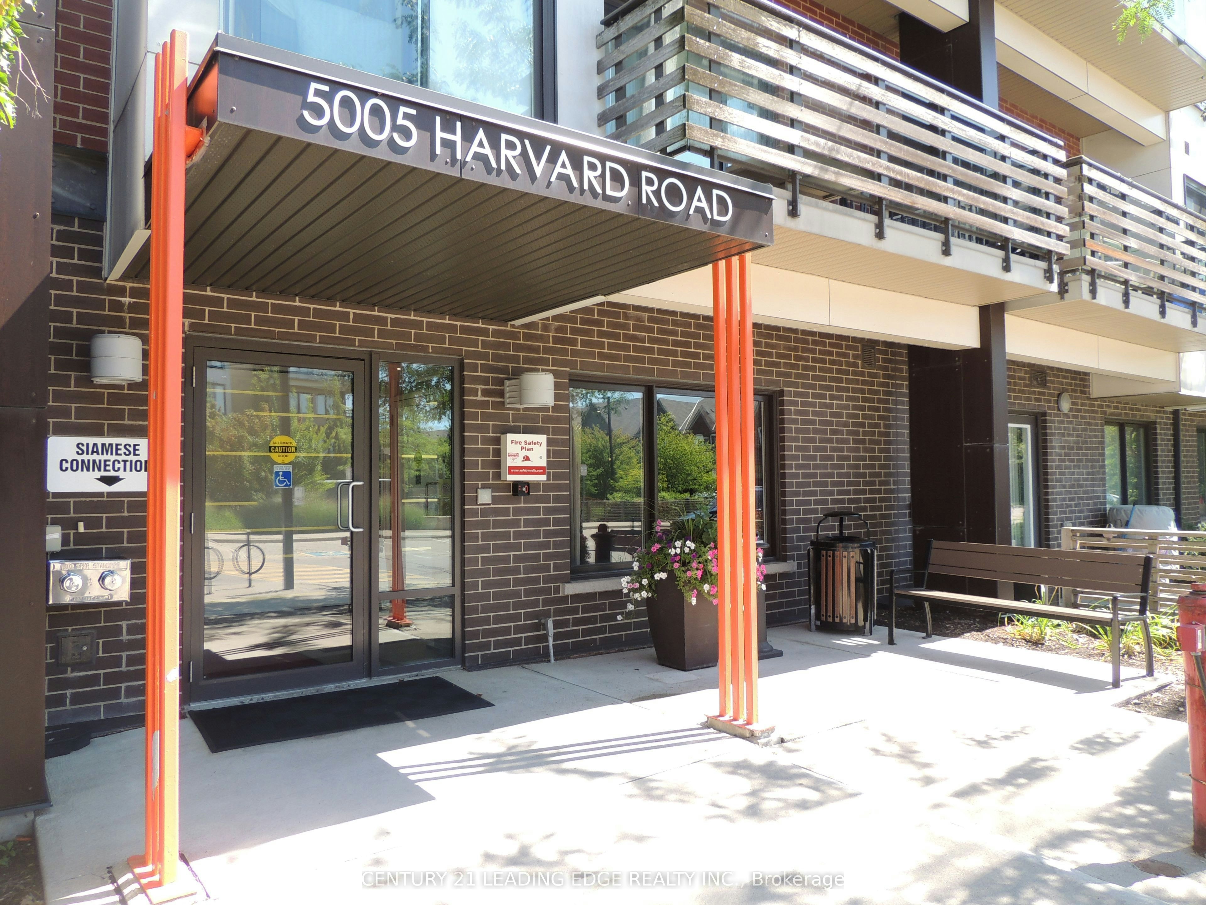 214-5005 Harvard Road, Mississauga, ON, L5M 0W5