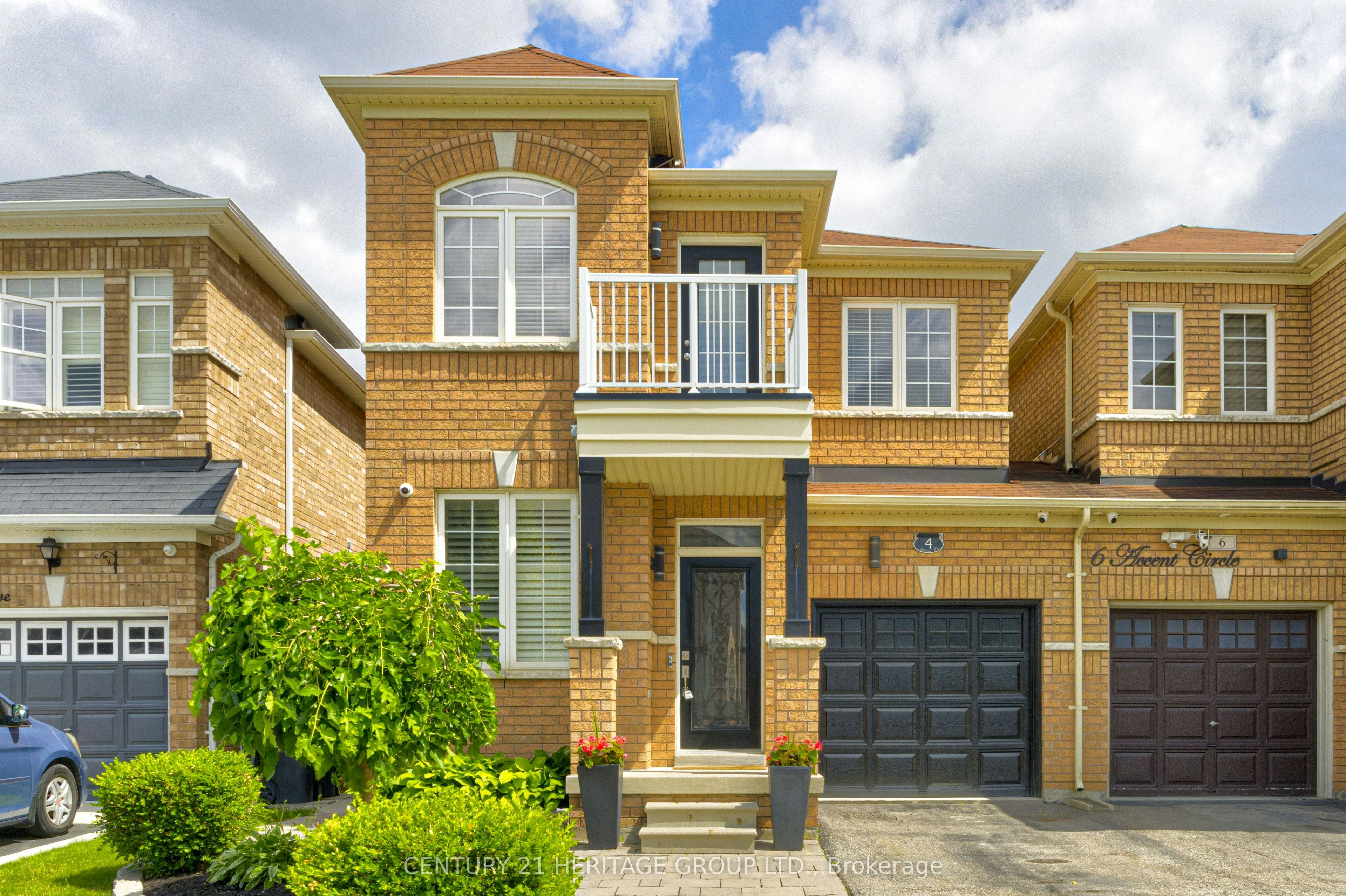 4 Accent Circle, Brampton, ON, L7A 0L2