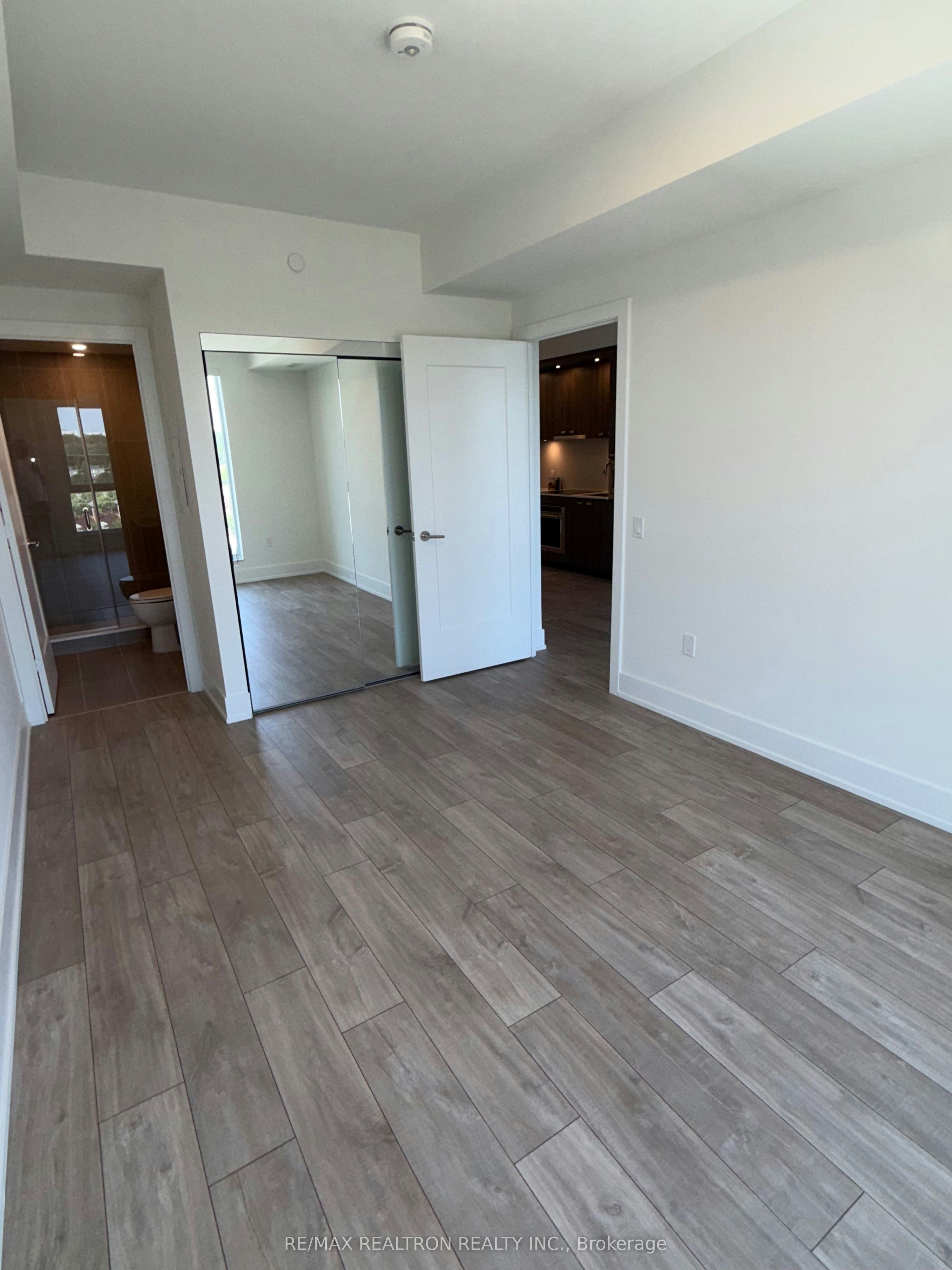 822-858 Dupont Street, Toronto, ON, M6G 0C1 - 12