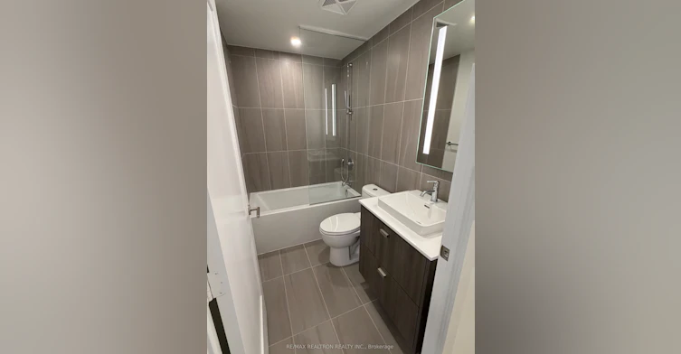 822-858 Dupont Street, Toronto, ON, M6G 0C1 - 4