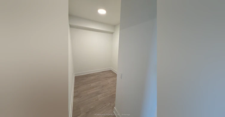 822-858 Dupont Street, Toronto, ON, M6G 0C1 - 3