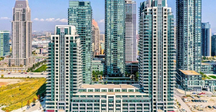 1821-4055 Parkside Village Drive, Mississauga, ON, L5B 0K0