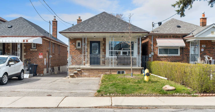 Bsmt-46 Miranda Avenue, Toronto, ON, M6E 4G4