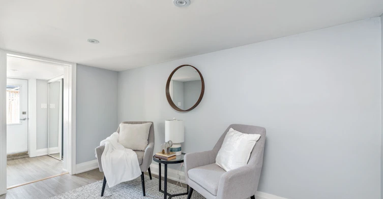 Bsmt-46 Miranda Avenue, Toronto, ON, M6E 4G4 - 8
