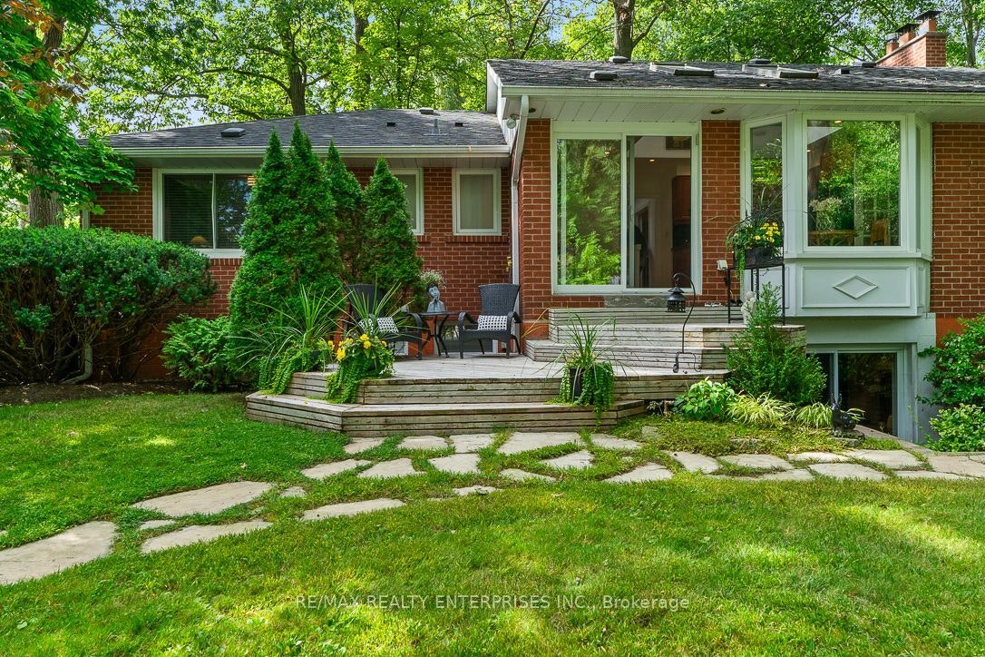 1373 Queen Victoria Avenue, Mississauga, ON, L5H 3H2 - 49