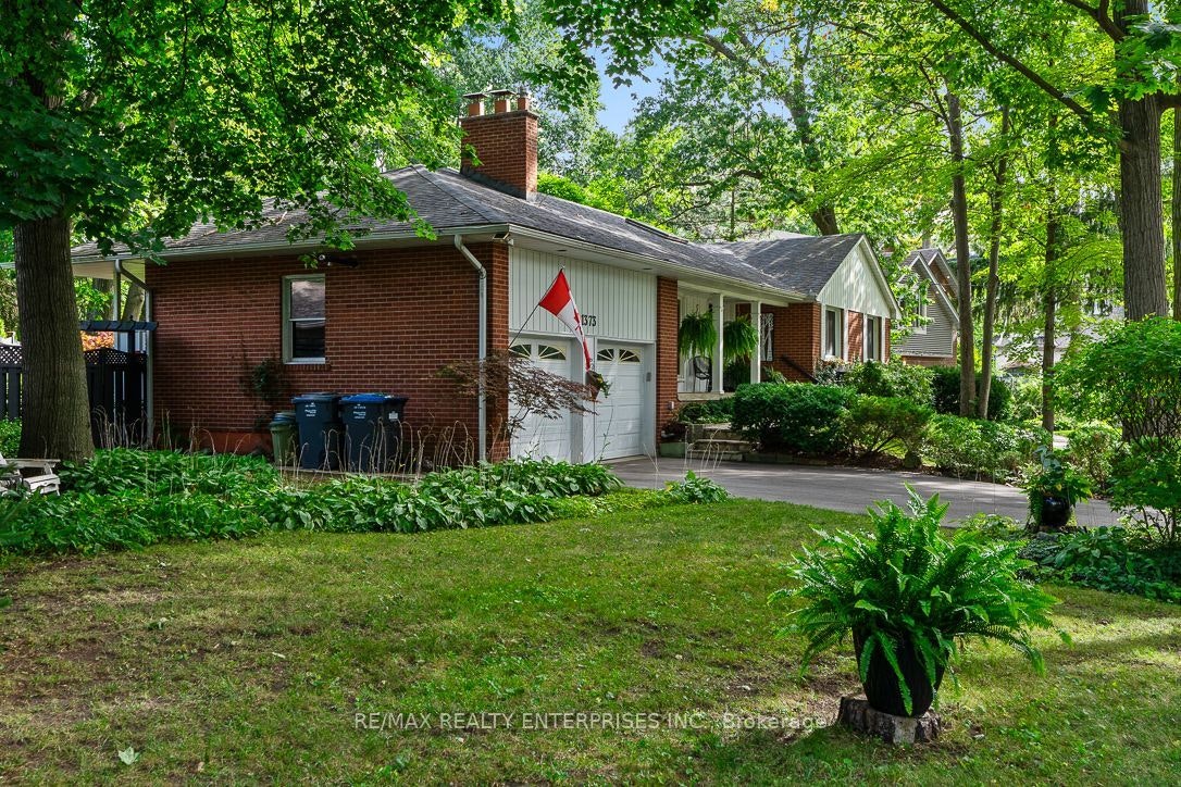 1373 Queen Victoria Avenue, Mississauga, ON, L5H 3H2 - 3