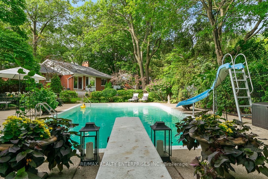 1373 Queen Victoria Avenue, Mississauga, ON, L5H 3H2 - 47