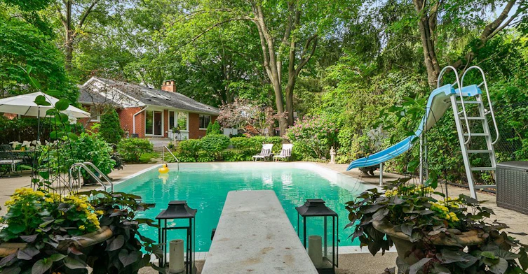 1373 Queen Victoria Avenue, Mississauga, ON, L5H 3H2 - 47