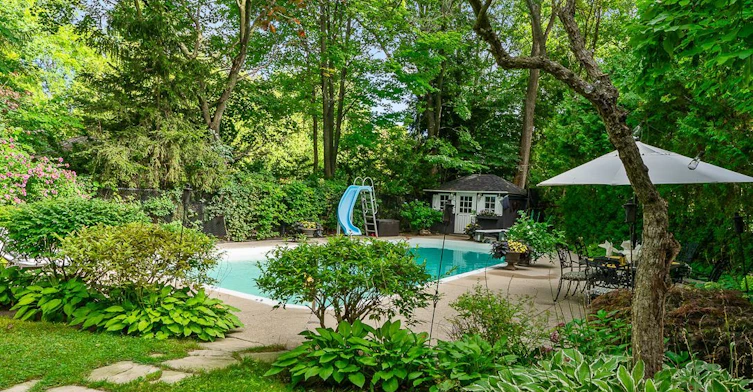 1373 Queen Victoria Avenue, Mississauga, ON, L5H 3H2 - 45
