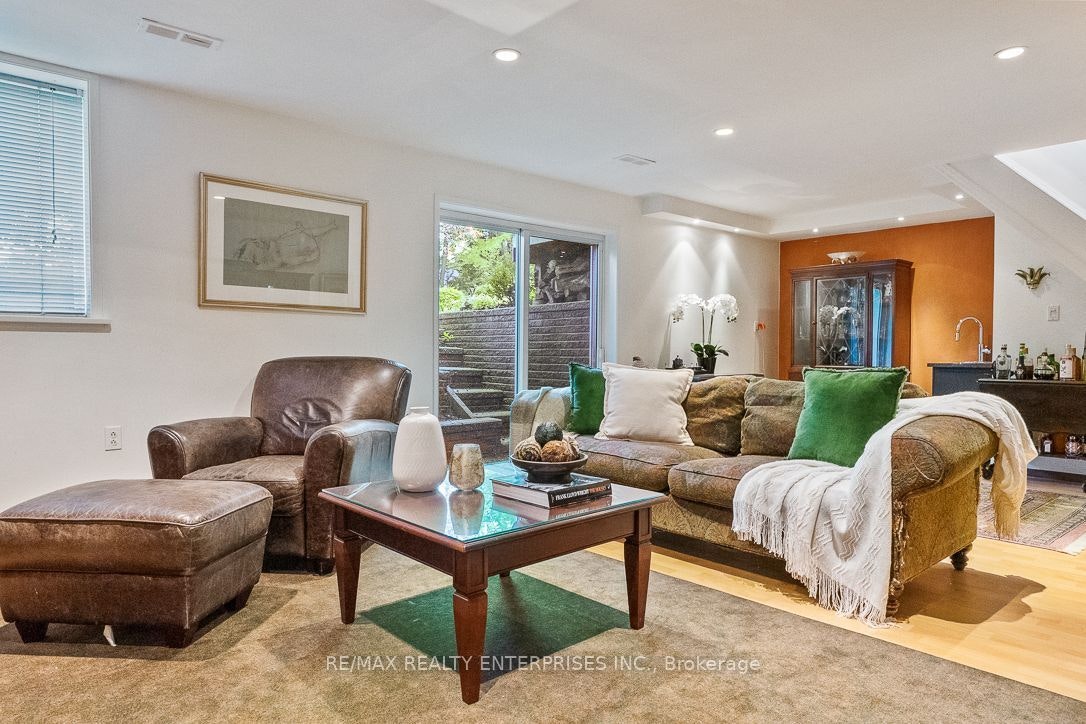 1373 Queen Victoria Avenue, Mississauga, ON, L5H 3H2 - 36