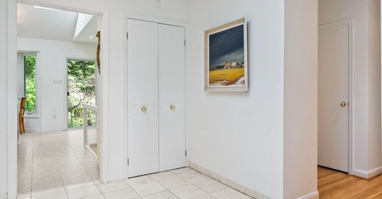 1373 Queen Victoria Avenue, Mississauga, ON, L5H 3H2 - 6