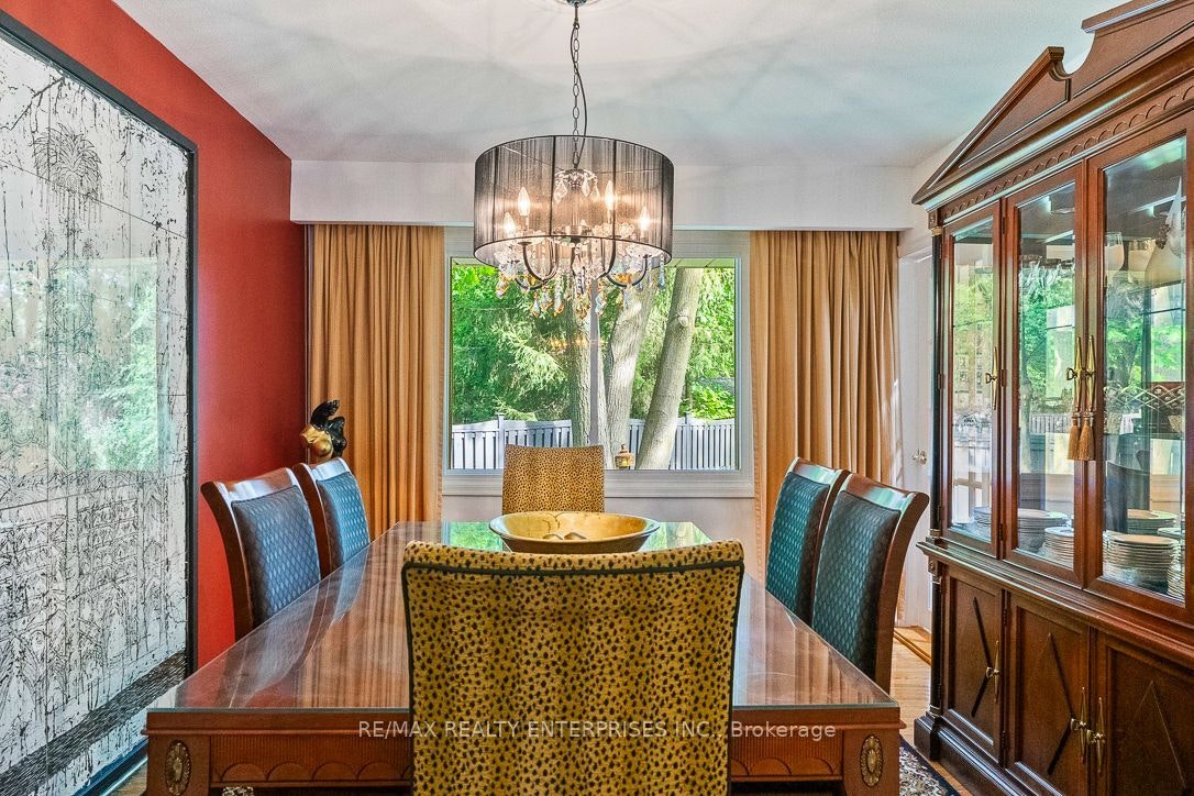 1373 Queen Victoria Avenue, Mississauga, ON, L5H 3H2 - 10