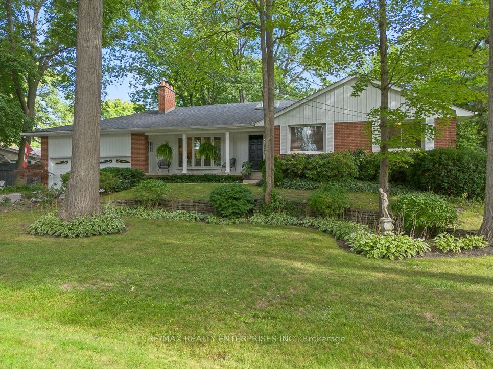1373 Queen Victoria Avenue, Mississauga, ON, L5H 3H2 - 2
