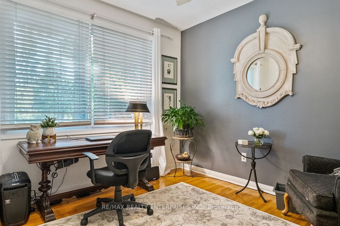 1373 Queen Victoria Avenue, Mississauga, ON, L5H 3H2 - 30
