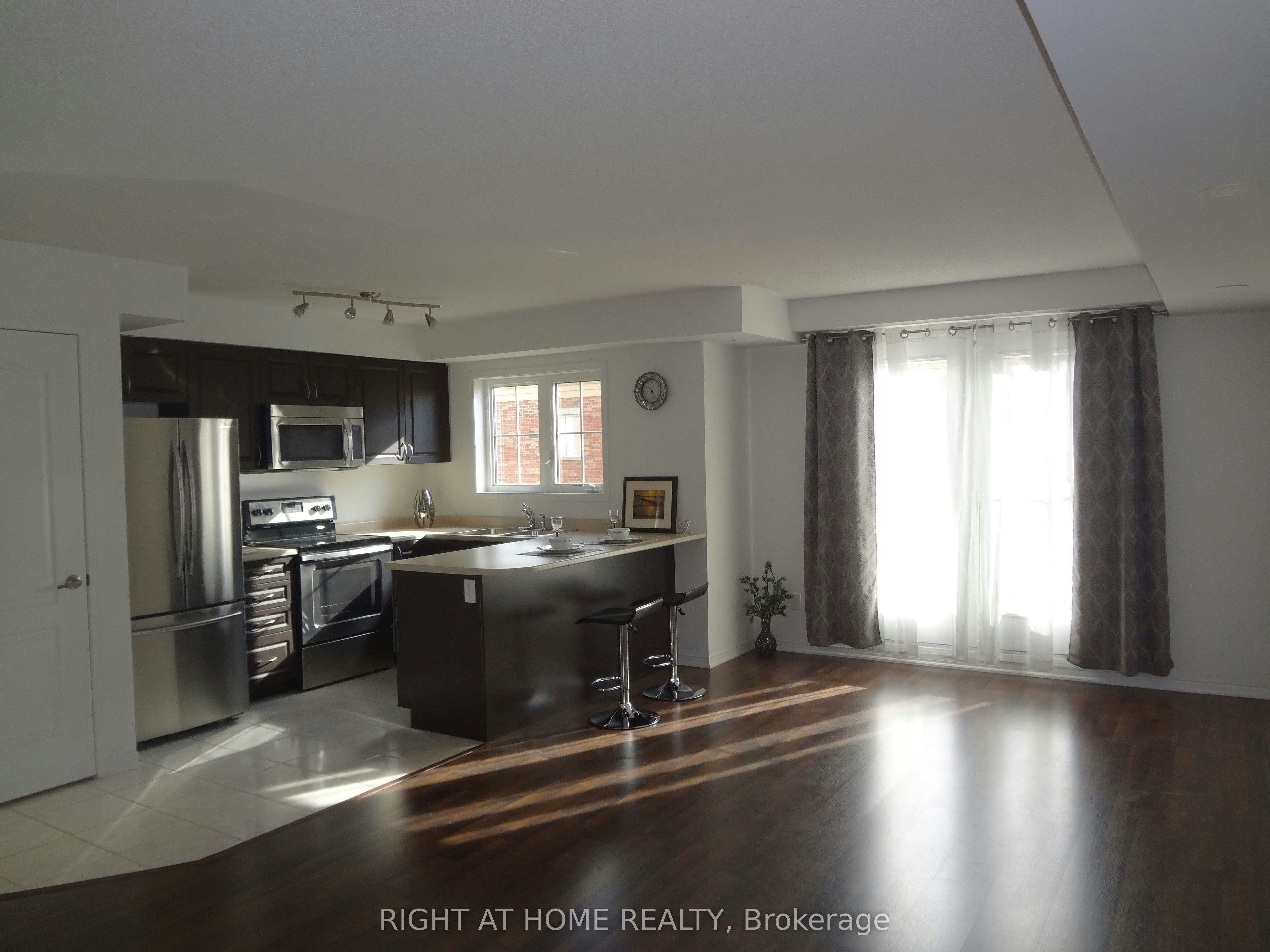 10-47 Hays Boulevard, Oakville, ON, L6H 0J1 - 4