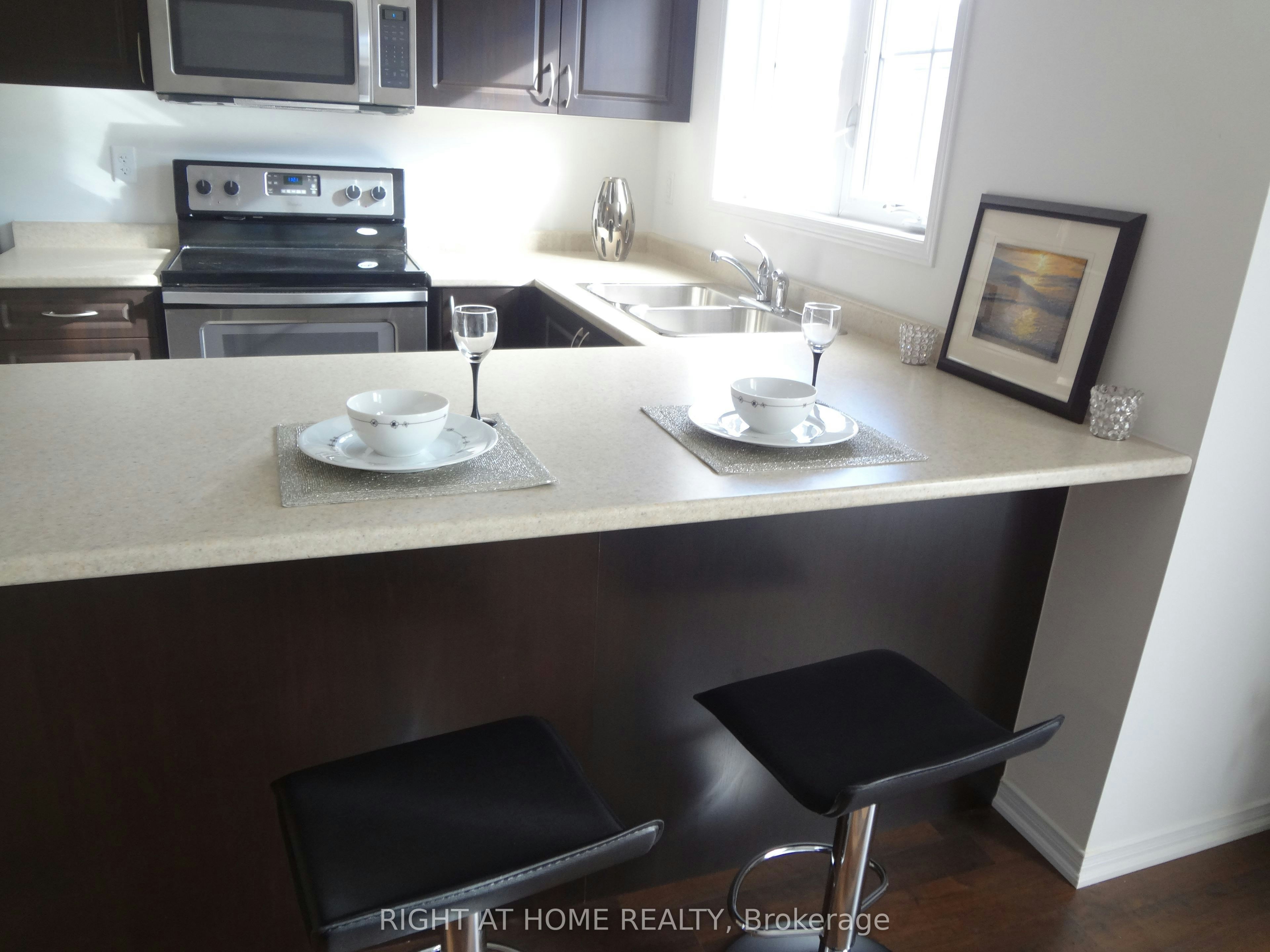 10-47 Hays Boulevard, Oakville, ON, L6H 0J1 - 8