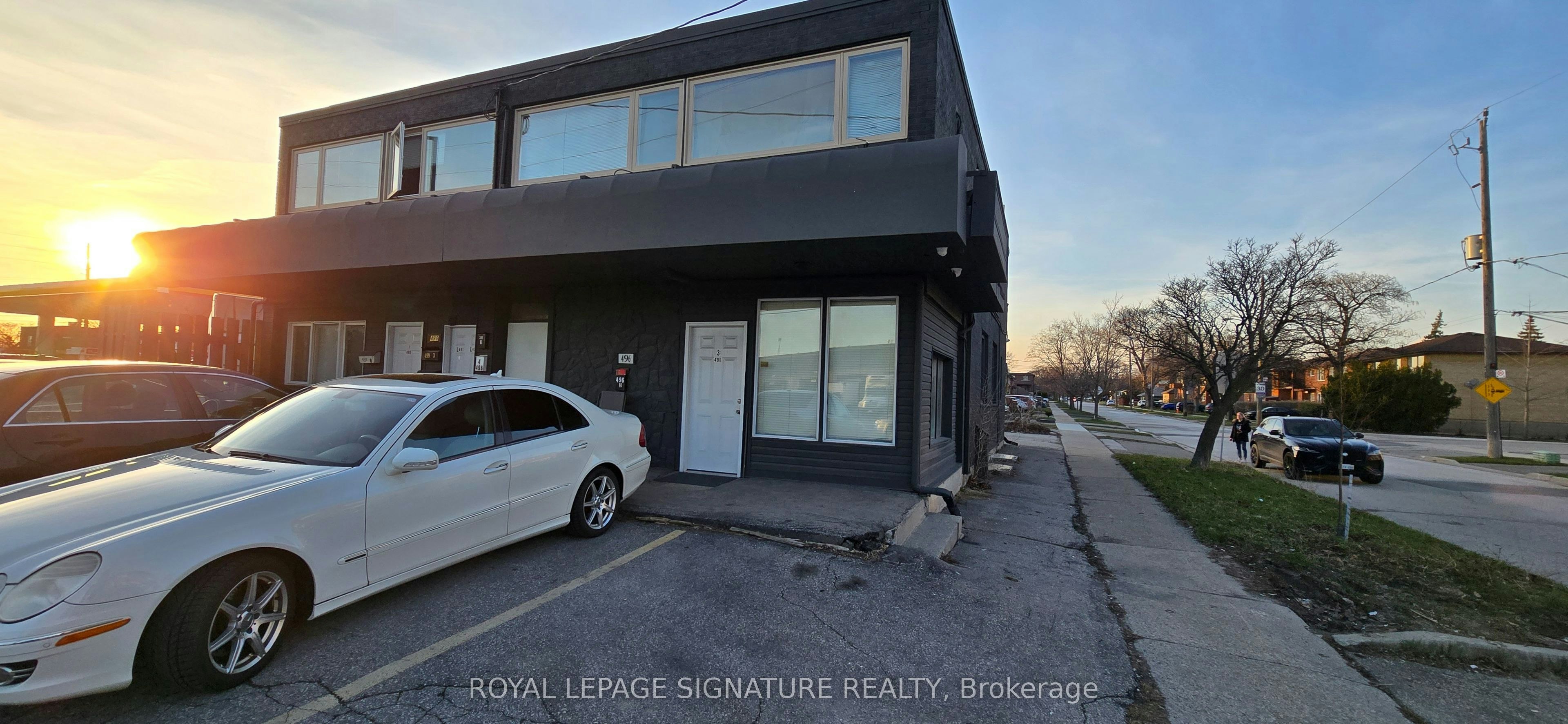 4-498 Horner Avenue, Toronto, ON, M8W 2B8