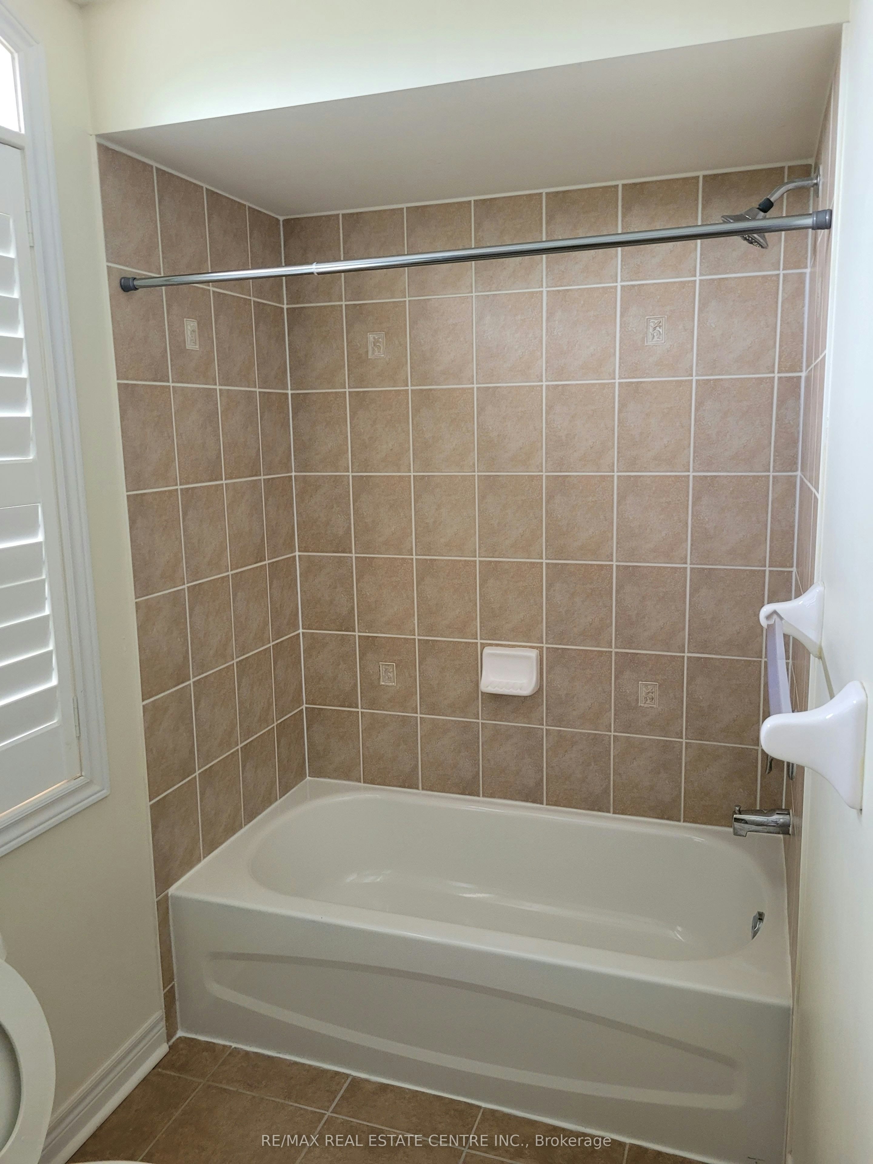 43 Joywill Court, Brampton, ON, L7A 3T8 - 7