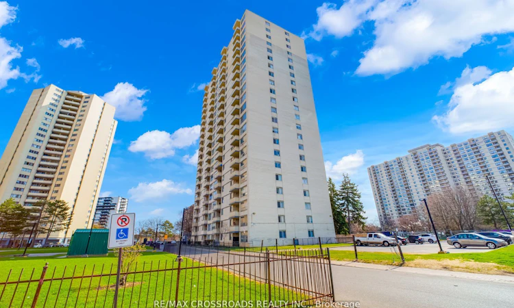 1208-340 Dixon Road