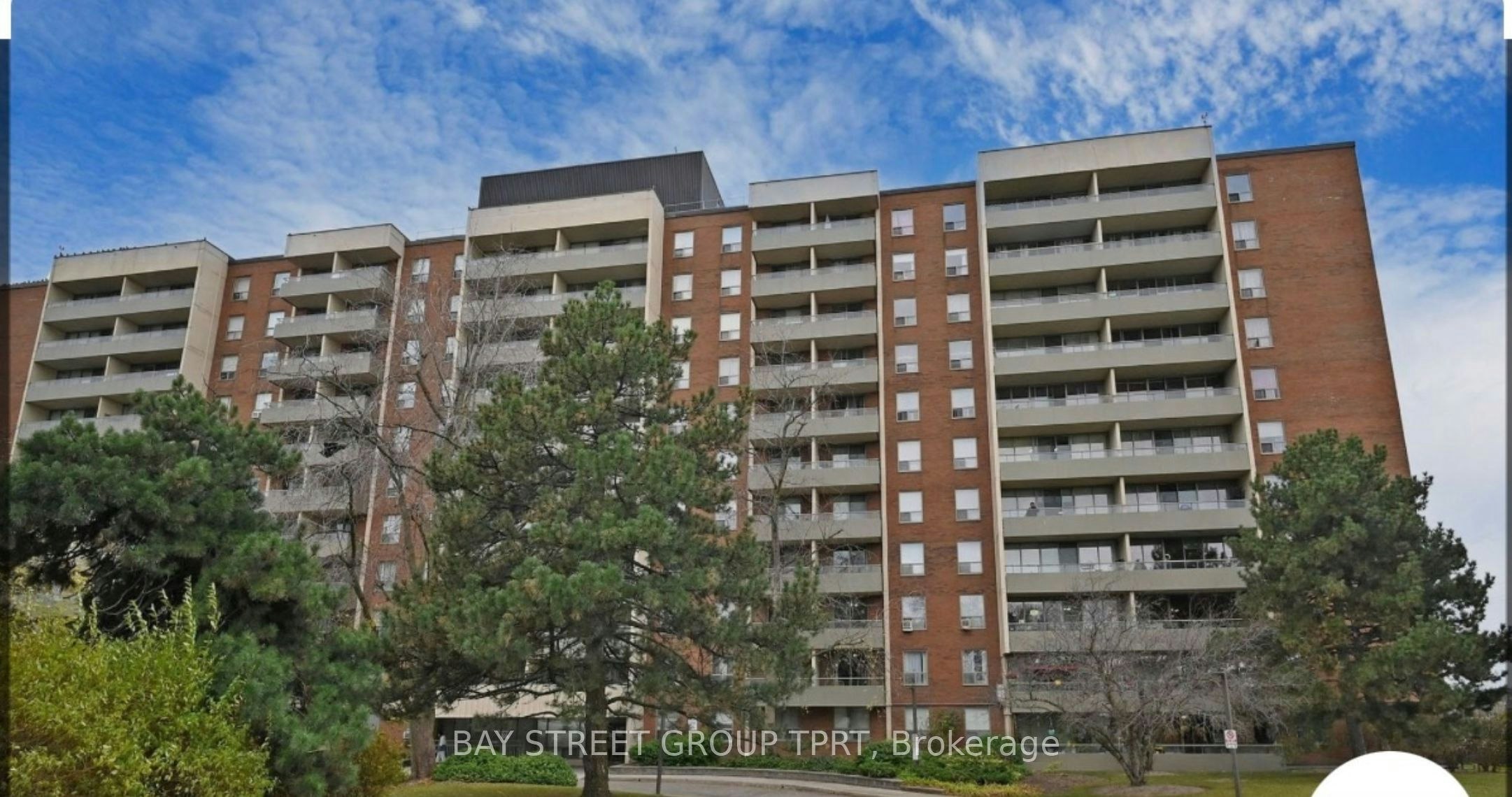 208-9 Four Winds Drive, Toronto, ON, M3J 2S8