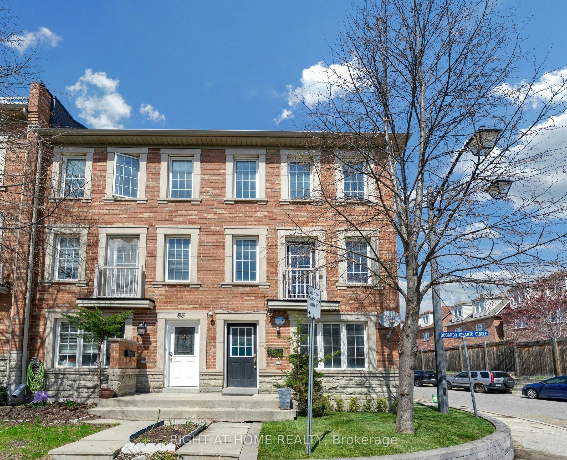 83 Odoardo Di Santo Circle, Toronto, ON, M3L 0E9