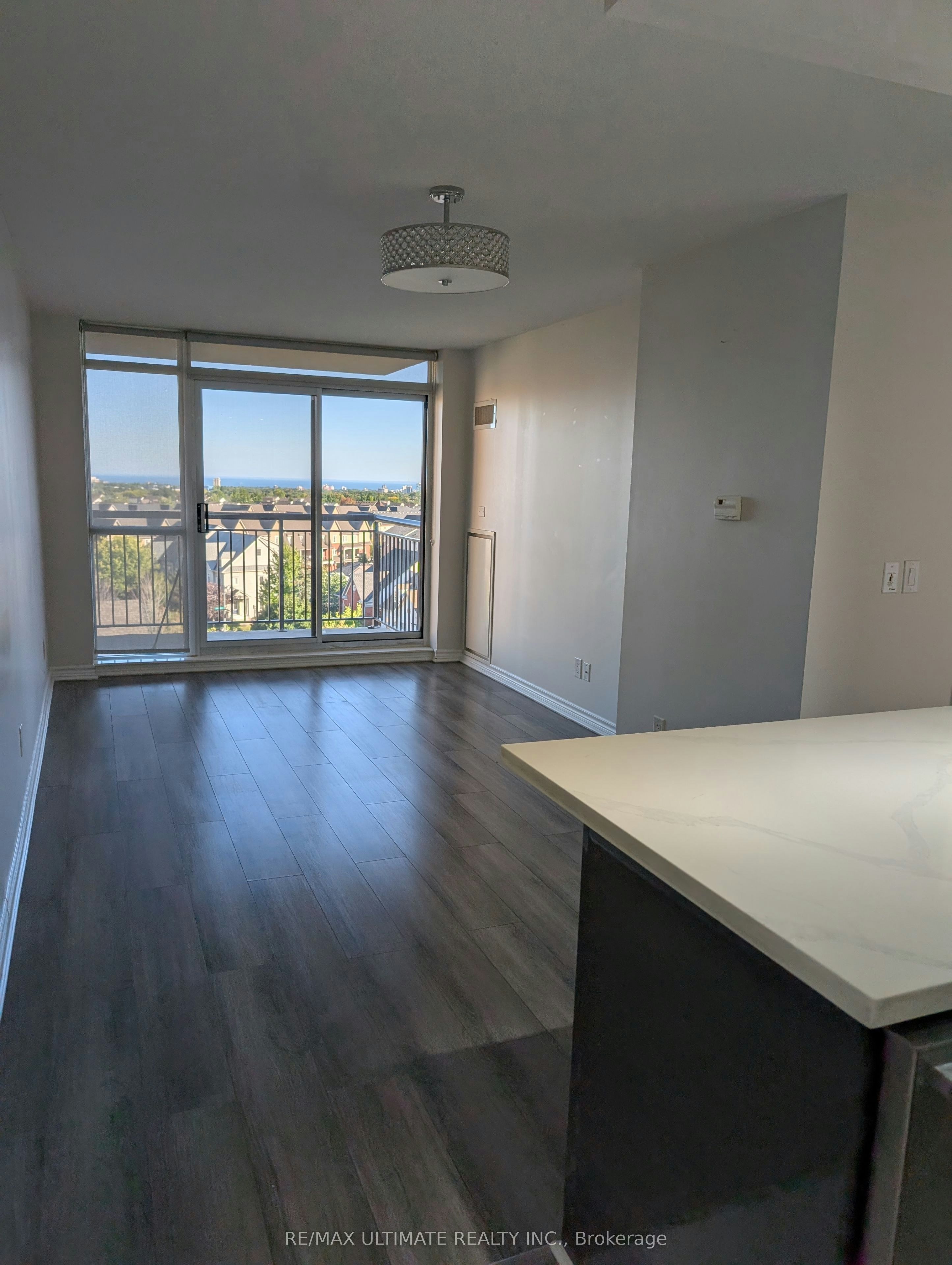 709-2379 Central Park Drive, Oakville, ON, L6H 0E3 - 7