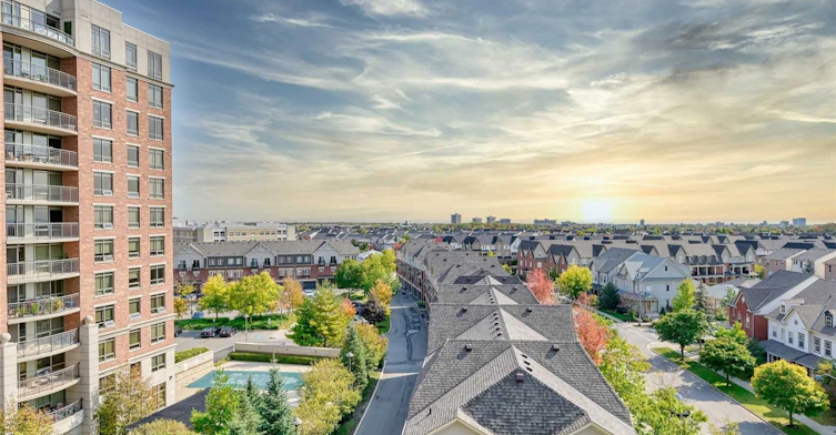 709-2379 Central Park Drive, Oakville, ON, L6H 0E3 - 4