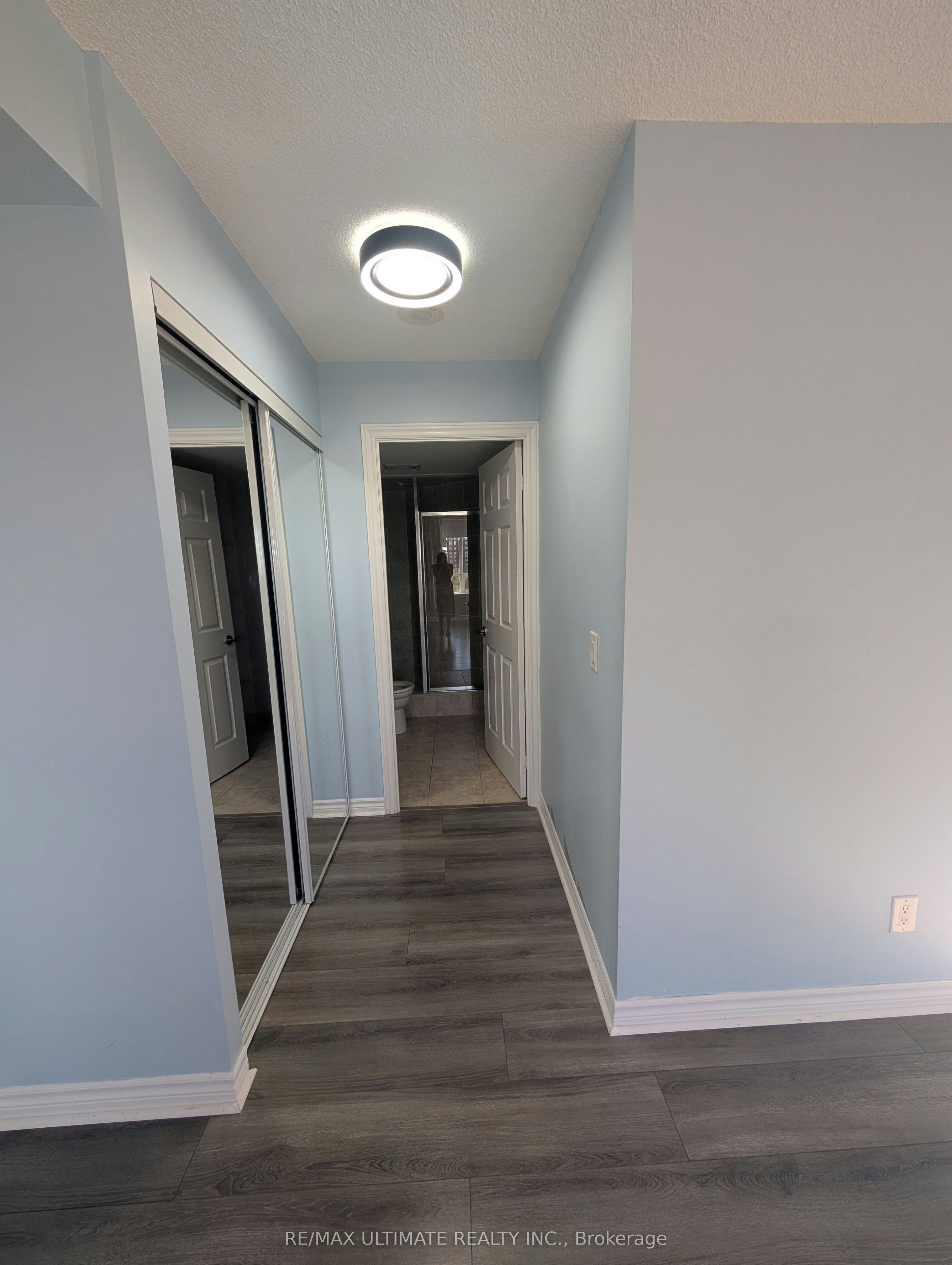 709-2379 Central Park Drive, Oakville, ON, L6H 0E3 - 11