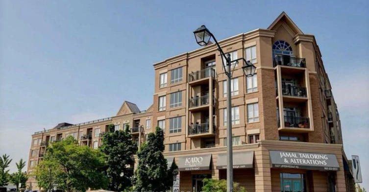 205-5327 Upper Middle Road, Burlington, ON, L7L 0E9