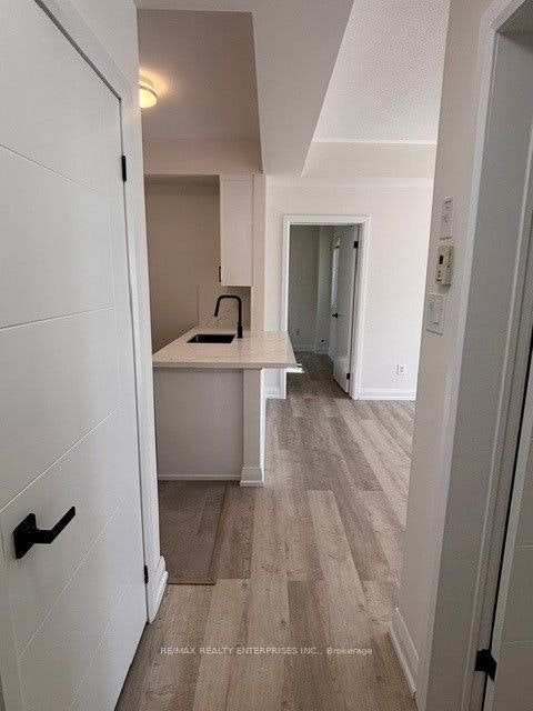 106-5035 Oscar Peterson Boulevard, Mississauga, ON, L5M 0P4 - 5