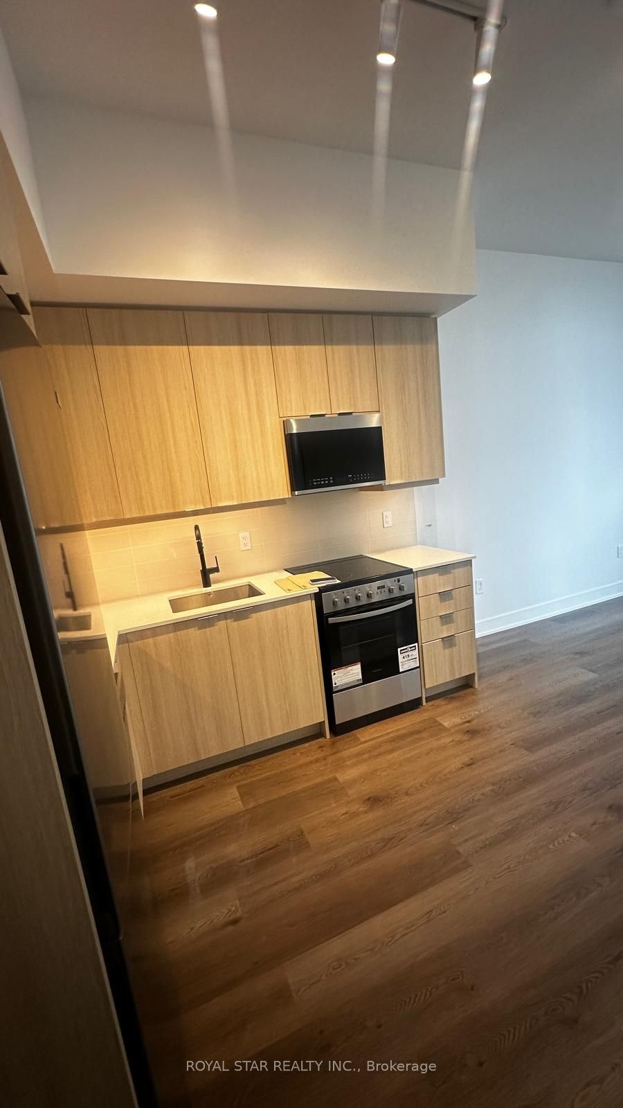 308A-115 Nipissing Road, Milton, ON, L9T 1R3 - 6