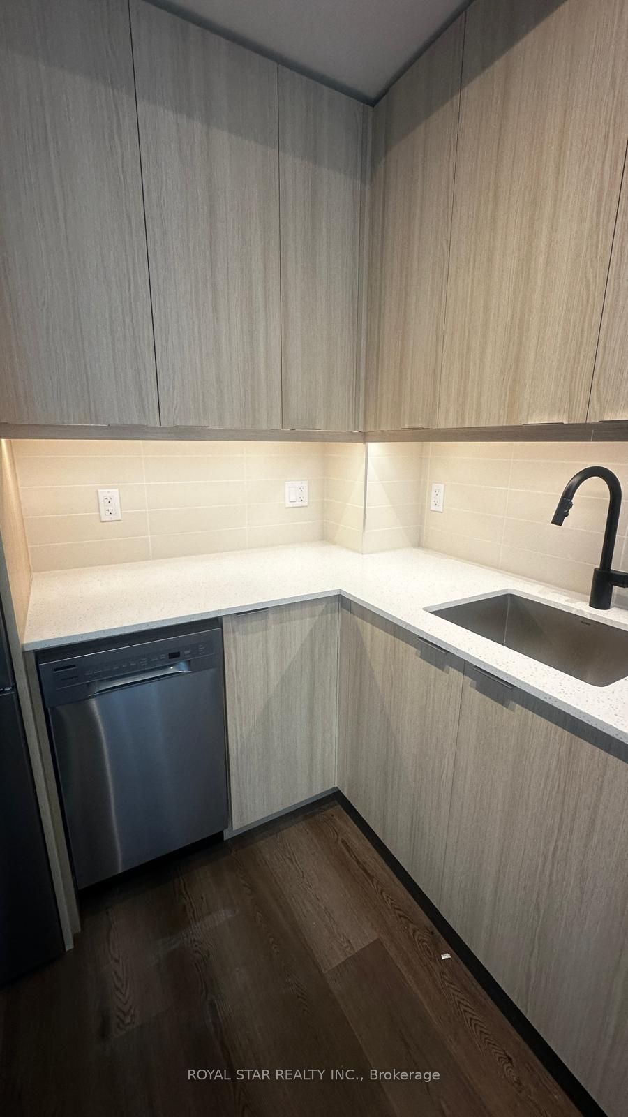 308A-115 Nipissing Road, Milton, ON, L9T 1R3 - 10