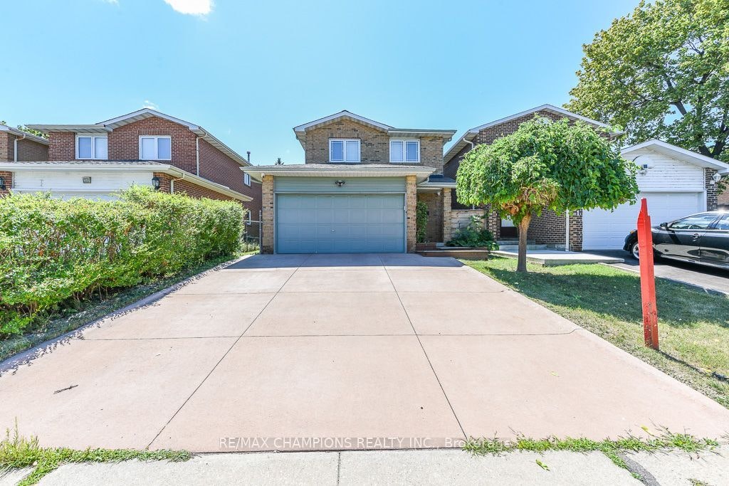 163 Simmons Boulevard, Brampton, ON, L6V 3Y2