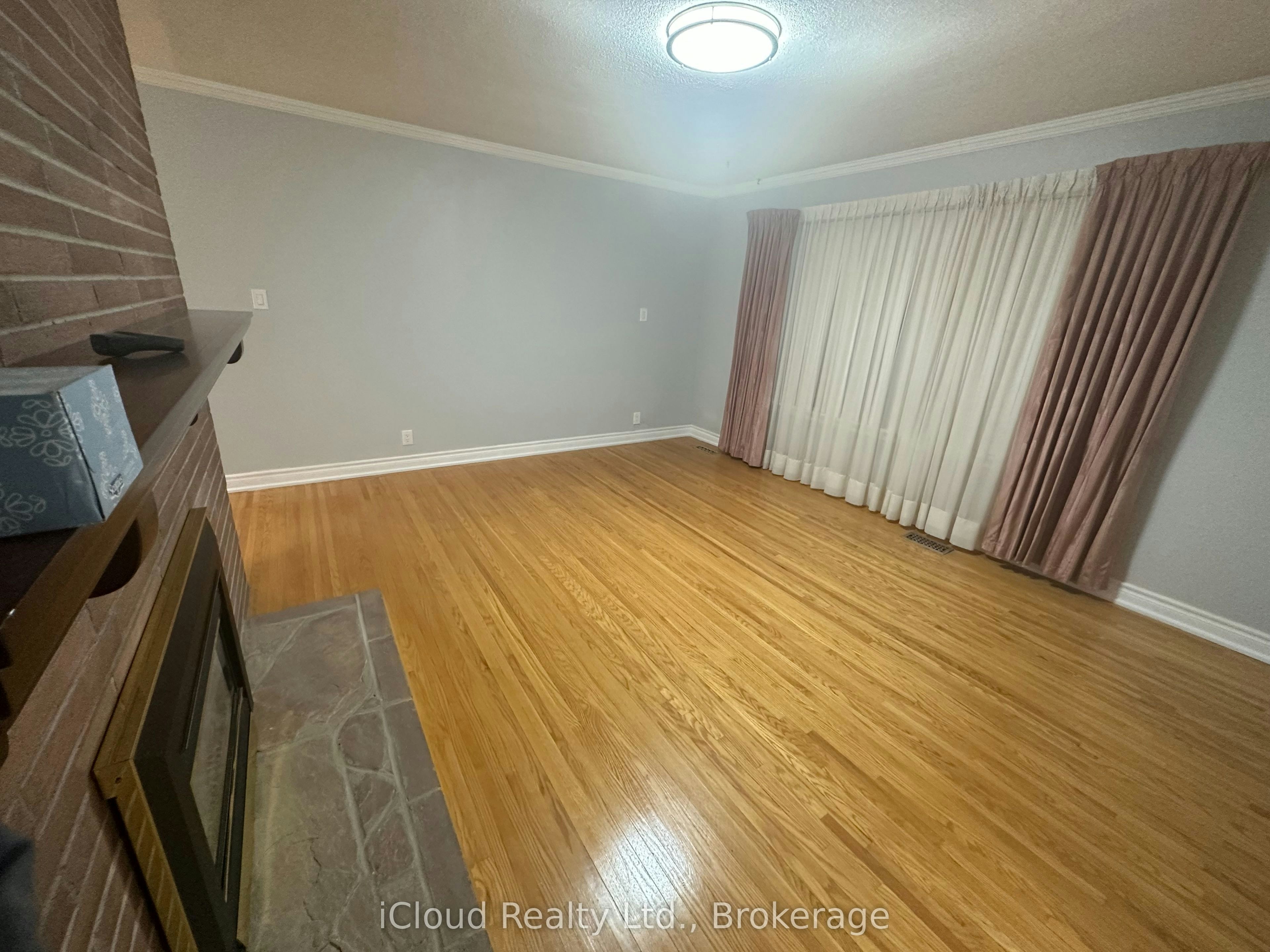 Main-17 Sora Drive, Mississauga, ON, L5M 1B3 - 15