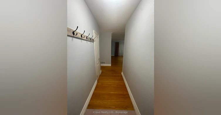 Main-17 Sora Drive, Mississauga, ON, L5M 1B3 - 8