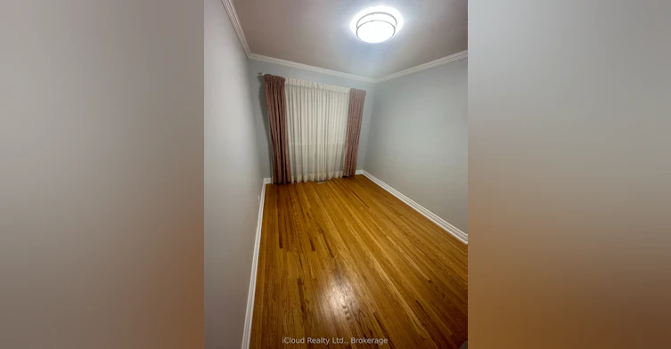 Main-17 Sora Drive, Mississauga, ON, L5M 1B3 - 5