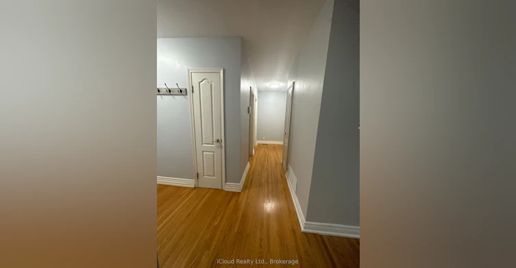 Main-17 Sora Drive, Mississauga, ON, L5M 1B3 - 7