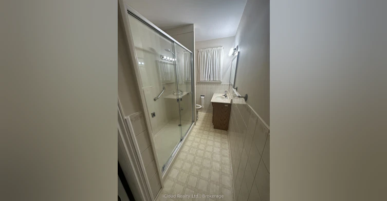 Main-17 Sora Drive, Mississauga, ON, L5M 1B3 - 19