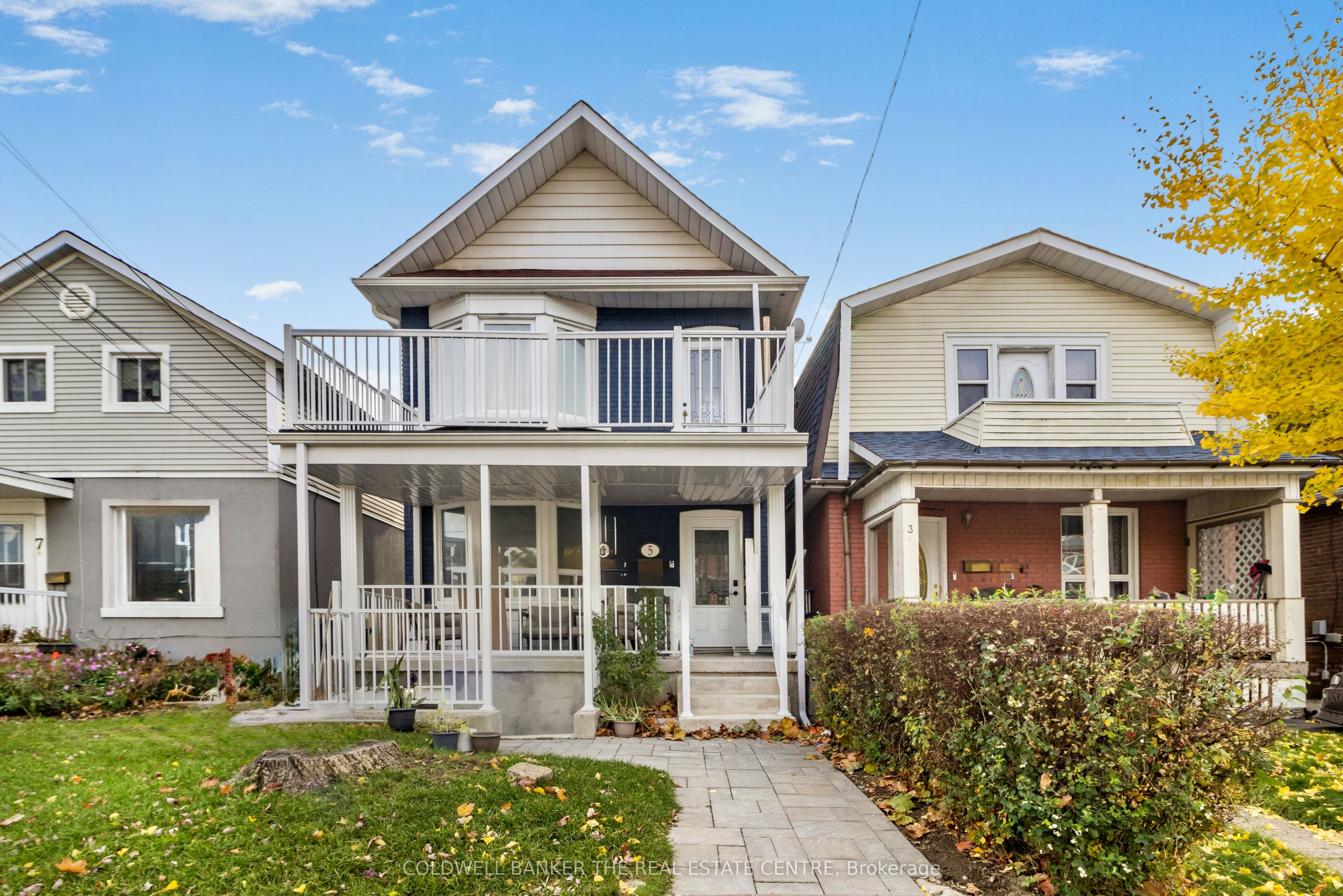 5 Rutherford Avenue, Toronto, ON, M6M 2C5