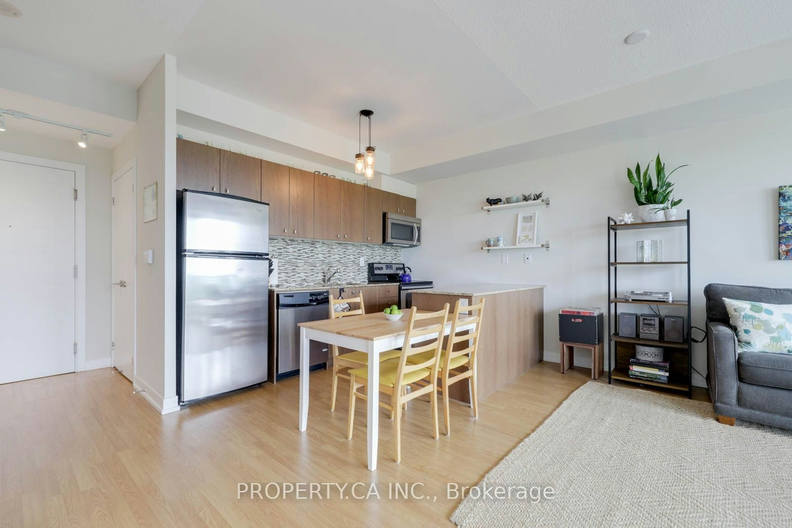 1101-5101 Dundas Street W, Toronto, ON, M9A 1C1 - 7