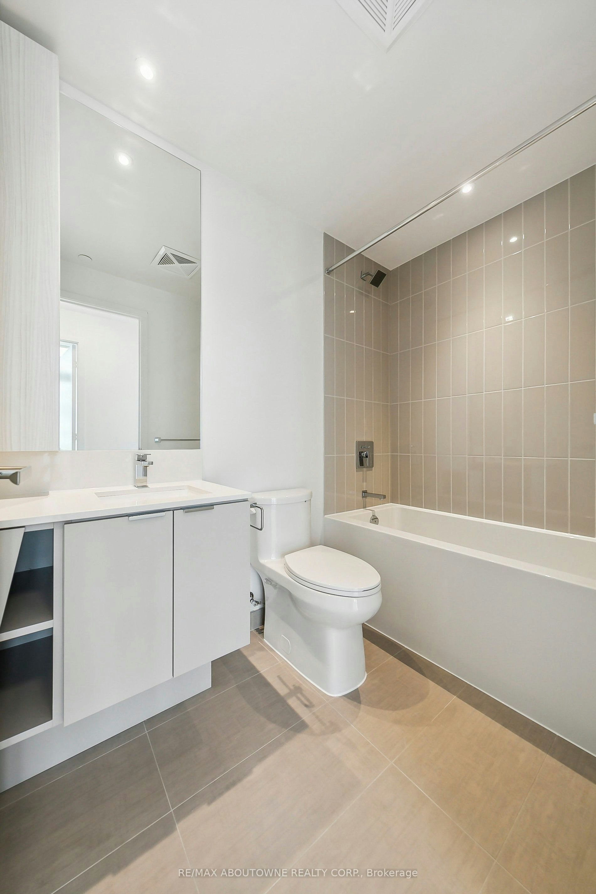 6001-3883 Quartz Road, Mississauga, ON, L5B 0M4 - 22