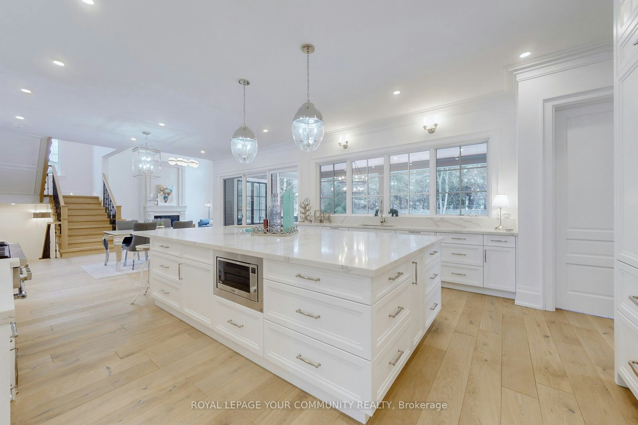 1427 Lakeshore Road W, Oakville, ON, L6L 1G4 - 12